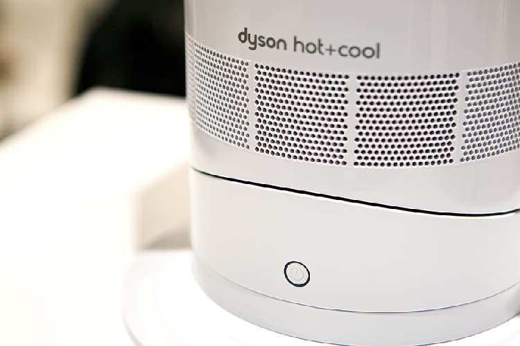 Dyson V6 香港發布 強勁吸力與微塵粒子說再見