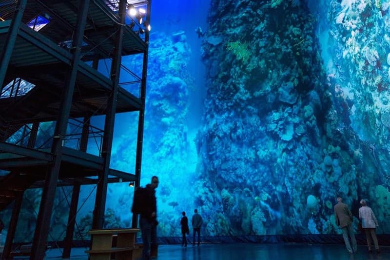 萊比錫 Panometer 展覽空間 1:1 比例複製大堡礁海底世界