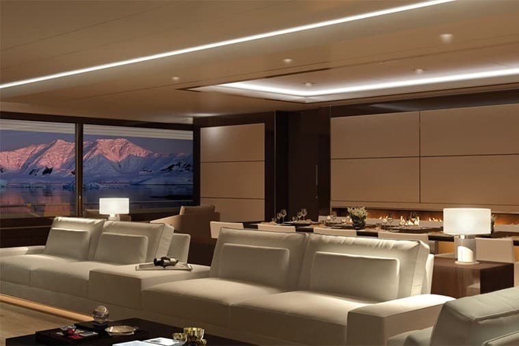 破冰 SeaXplorer 超級遊艇締造極地奢華度假體驗