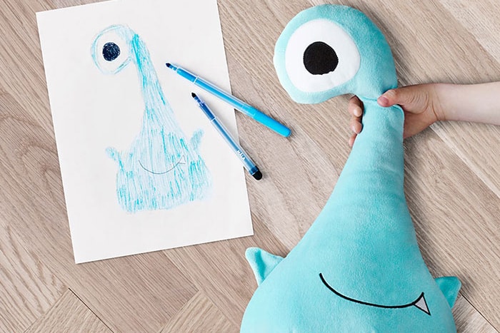 IKEA 推出小孩手繪布偶 Soft Toys for Education－SAGOSKATT 