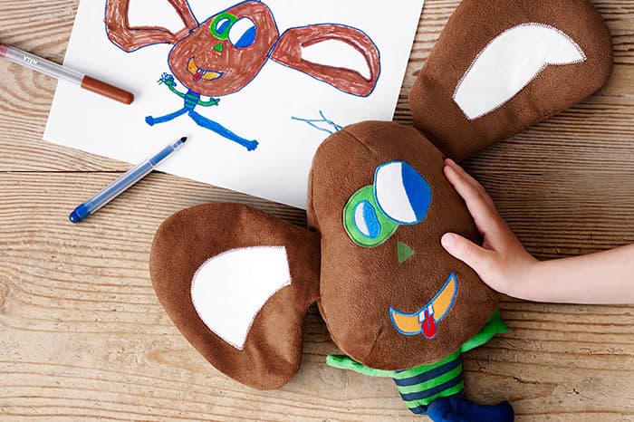 IKEA 推出小孩手繪布偶 Soft Toys for Education－SAGOSKATT 