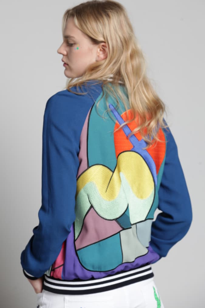 KAWS x Mira Mikati 聯名棒球外套系列