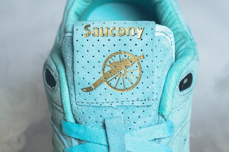 Sneaker Politics x Saucony 聯名 Courageous 鞋款