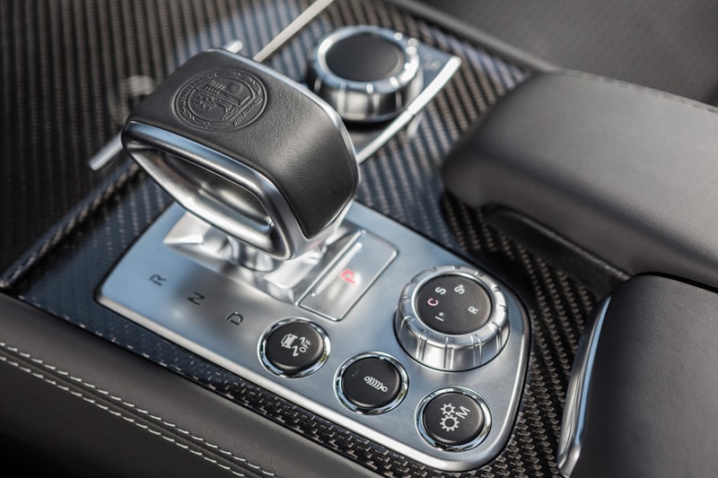 Mercedes-Benz SL550