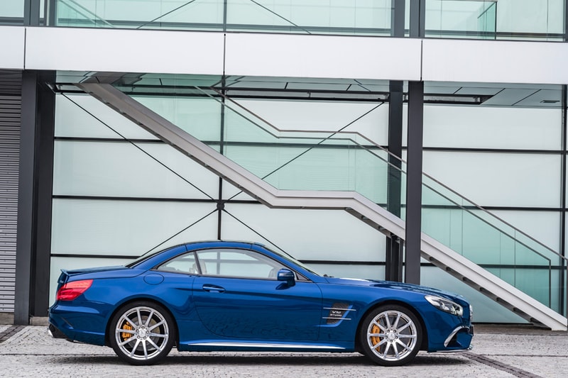 Mercedes-Benz SL550