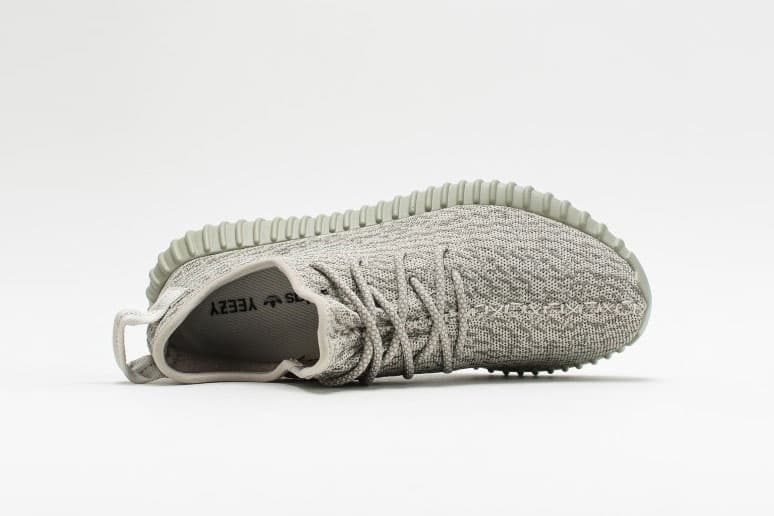 adidas Originals Yeezy Boost 350 全新配色設計「Moonrock」