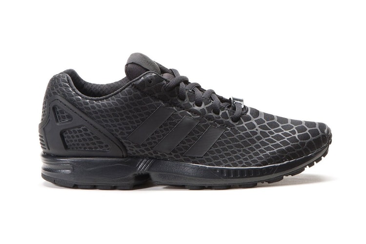 adidas Originals ZX Flux Techfit 全新配色系列「Core Black」