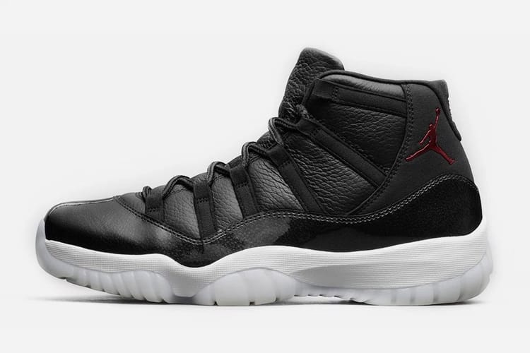 Air Jordan 11「72-10」別注配色