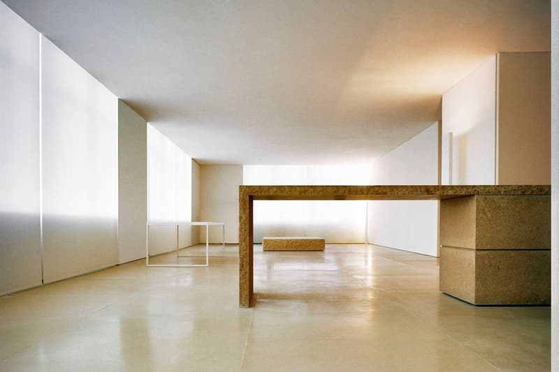 Yeezy Season 2 設計靈感來源於 Claudio Silvestrin 風格公寓