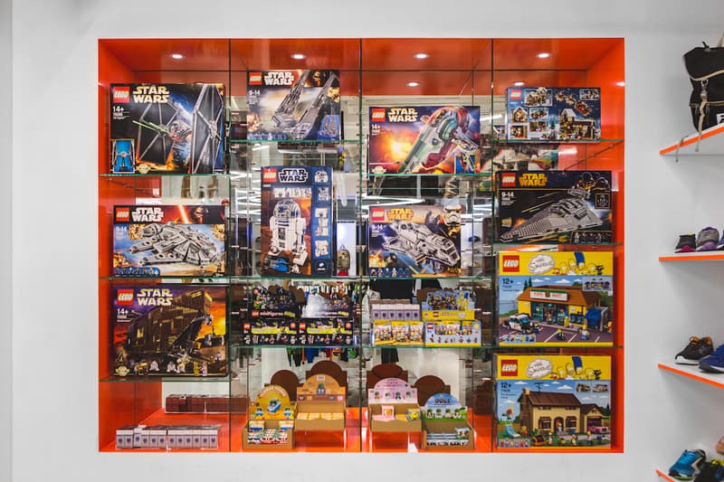 D-mop 銅鑼灣京士頓街旗艦店開催