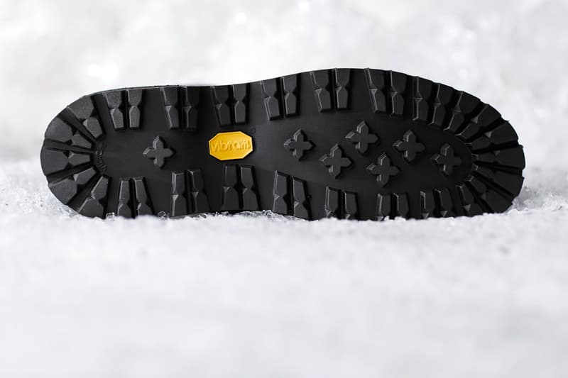 Danner Mountain Light II 5" 全黑配色