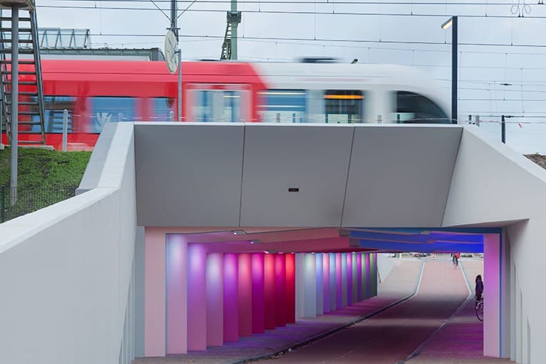 德國設計師 Herman Kuijer 重塑荷蘭隧道光景