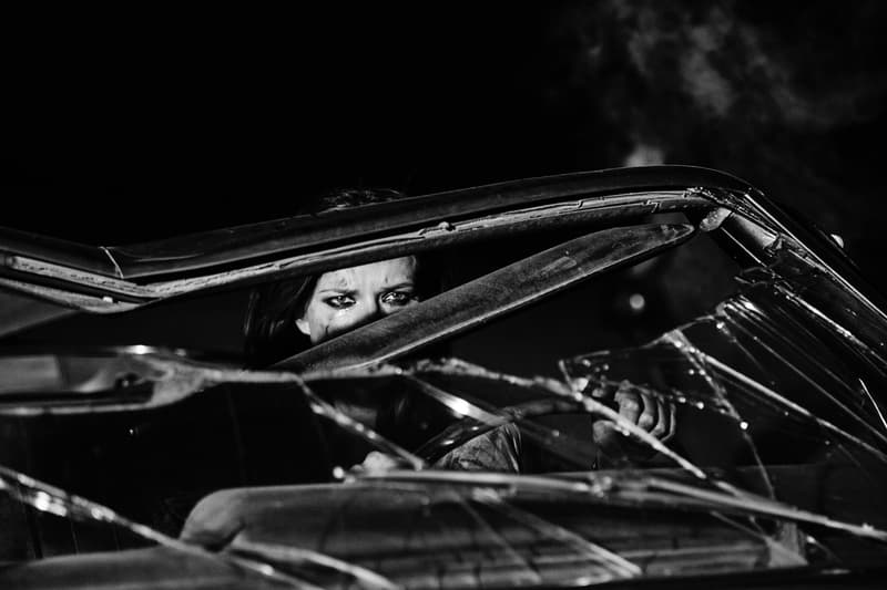 Memorieslab x Ellen von Unwerth 線上概念攝影展覽「BlackOut」