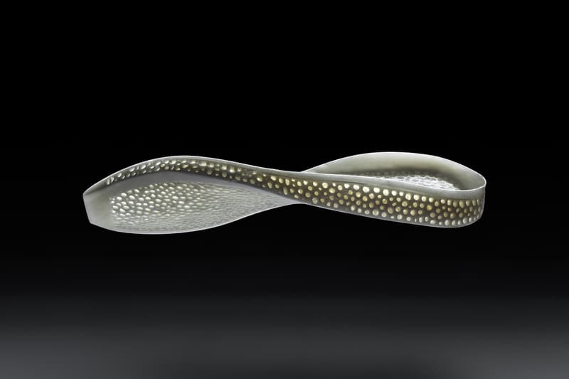 New Balance 發佈首款 3D 打印跑鞋