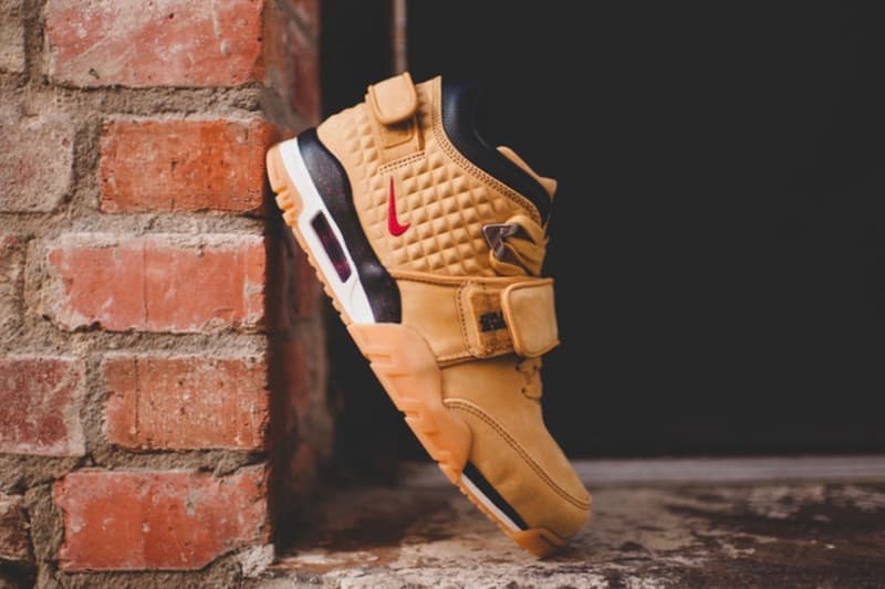 細覽 Nike Air Trainer Cruz 「HAYSTACK」配色設計