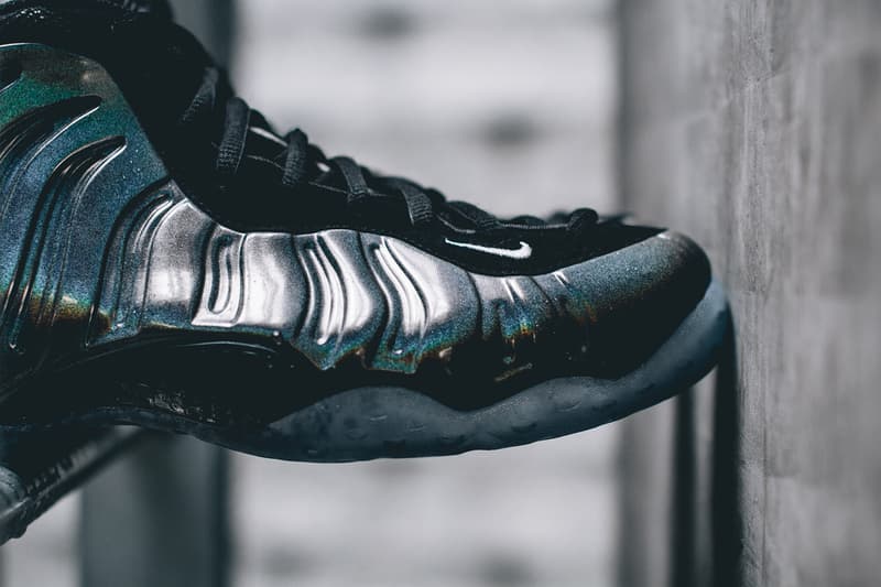 近賞 Nike Air Foamposite One「Hologram」配色