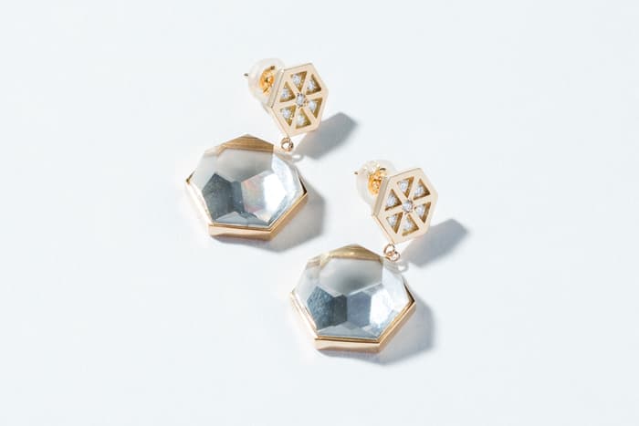 東京大倉飯店拍賣極具紀念價值家具