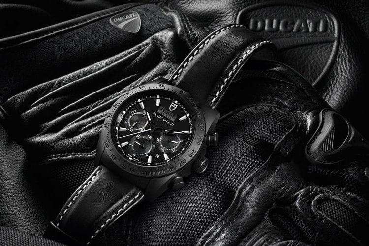 TUDOR 新款 Ducati 主題 Fastrider Black Shield 