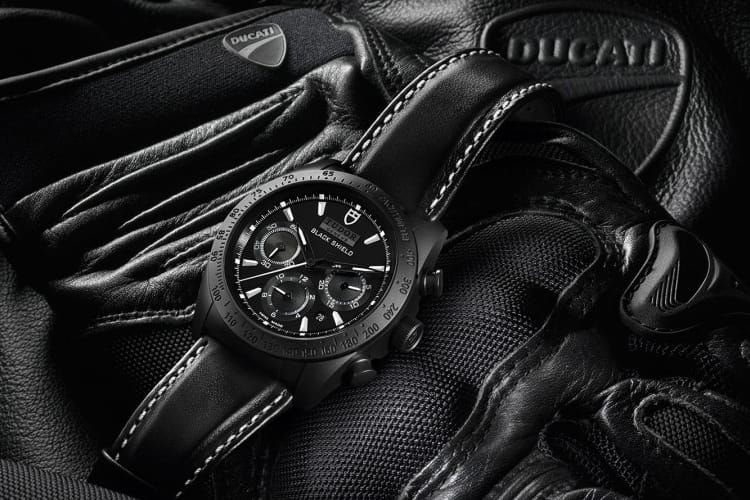 TUDOR 新款 Ducati 主題 Fastrider Black Shield 
