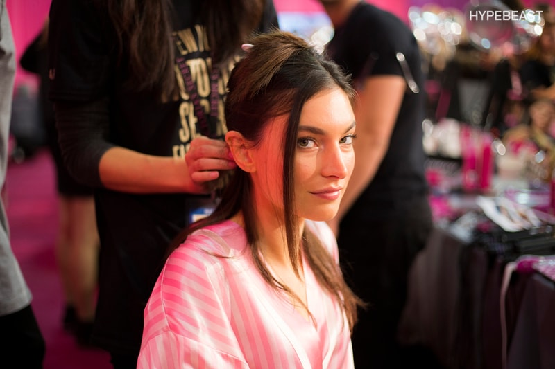 走進 Victoria's Secret 2015 後台