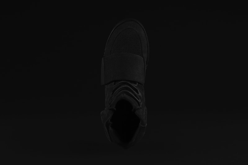 Update: adidas Originals 官方發佈 Yeezy Boost 750 全黑配色