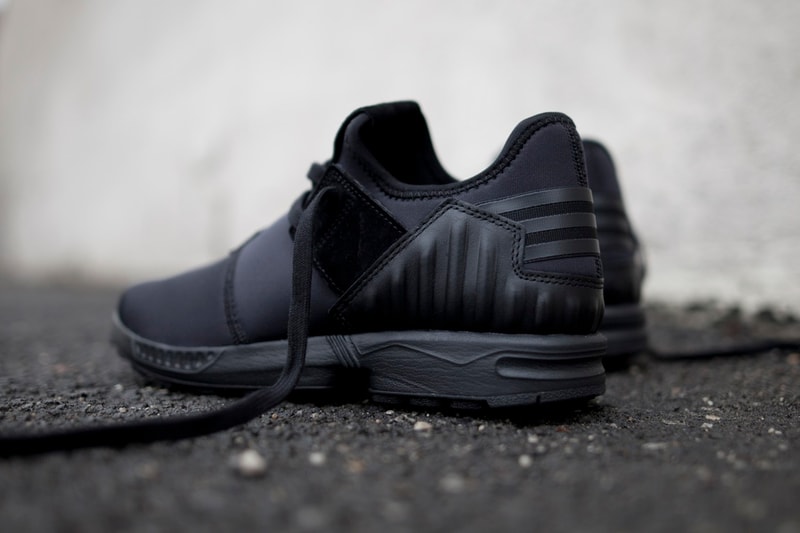 adidas Originals ZX Flux Plus One 全黑配色