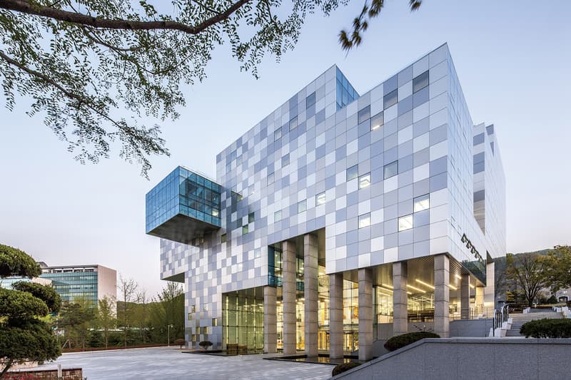 DongWoo 打造韓國湖西大學圖書館