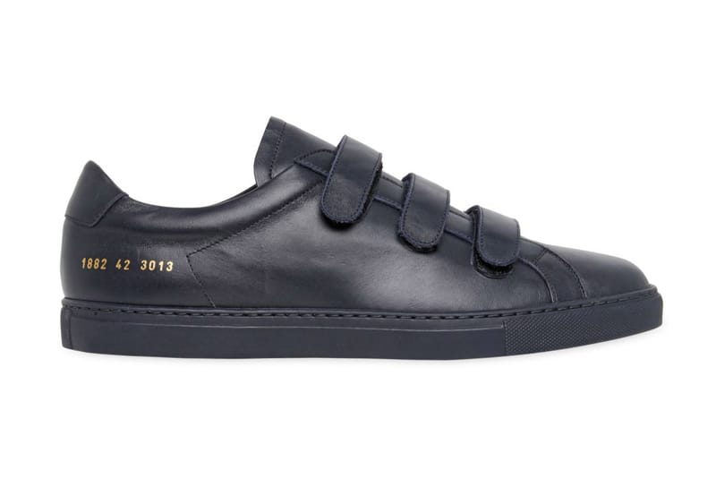 Common Projects 發佈全新鞋款 Achilles Three Strap Leather 