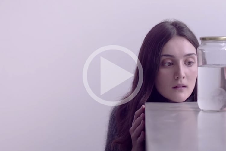 COS x 倫敦當代音樂節「 The Jellyfish」短片釋出