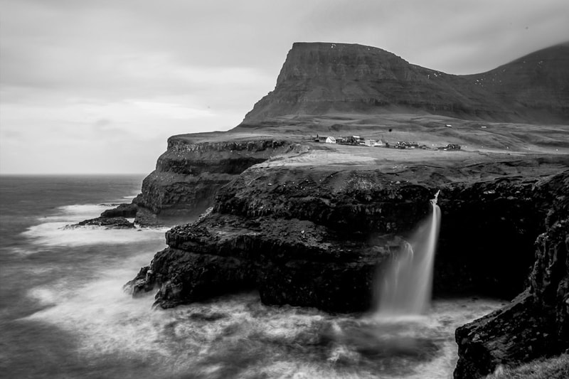 從 Bobby Anwar 的「Winter Breeze」攝影作品中探索 Faroe Islands 