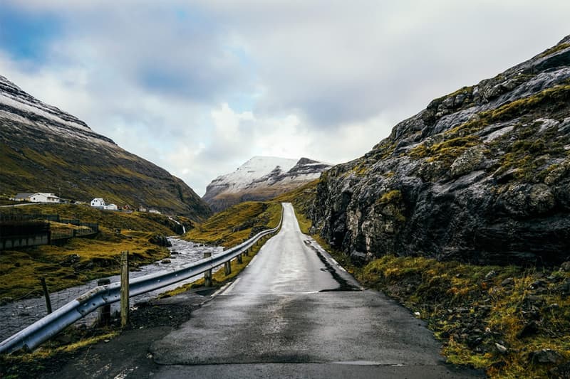 從 Bobby Anwar 的「Winter Breeze」攝影作品中探索 Faroe Islands 