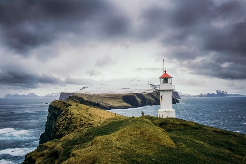 從 Bobby Anwar 的「Winter Breeze」攝影作品中探索 Faroe Islands 