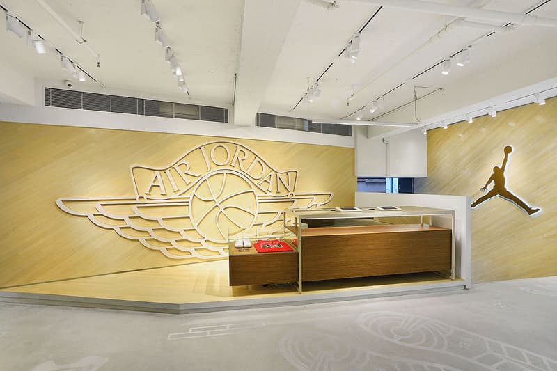 Jordan 8 Wellington - 亞洲最大 Jordan Brand 旗艦店開幕