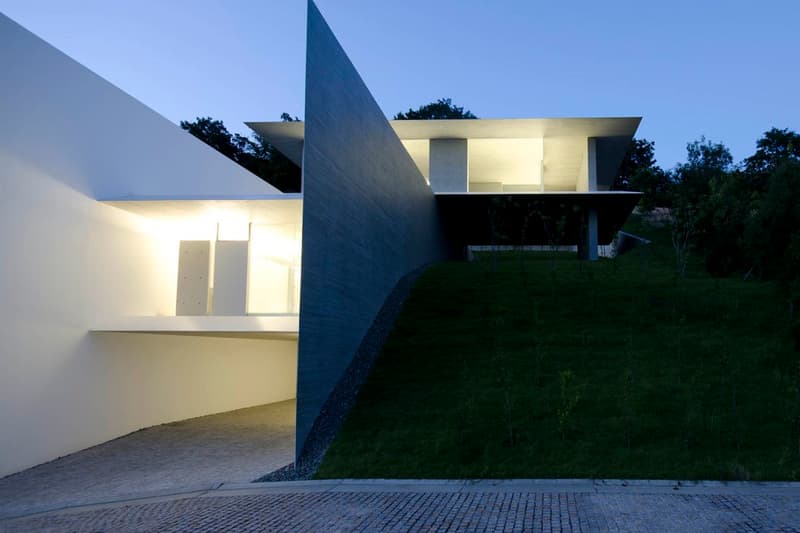 窪田建築工作室打造全新「YA House」山中大宅