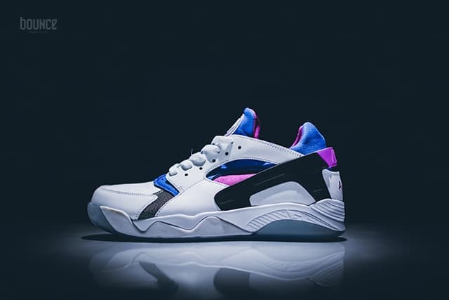 Nike Air Flight Huarache Low「Bold Berry」配色設計
