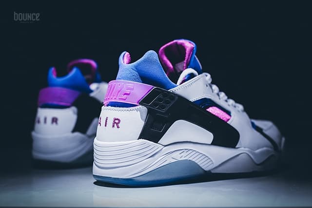 Nike Air Flight Huarache Low「Bold Berry」配色設計