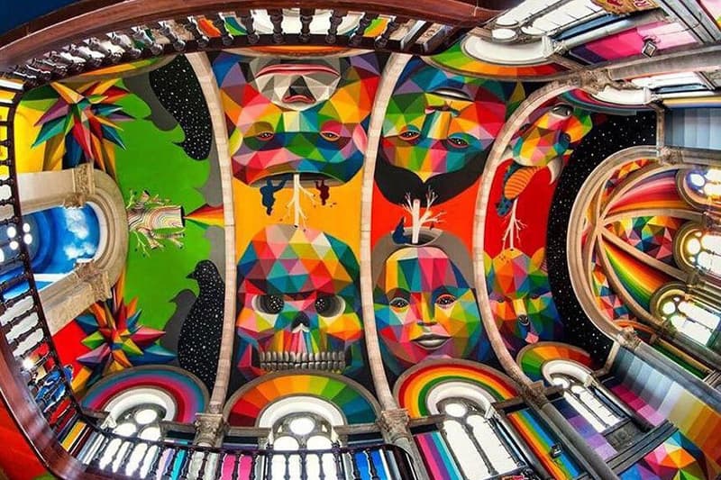 西班牙藝術家 Okuda San Miguel 將教堂改造成七彩滑板公園「Kaos Temple」
