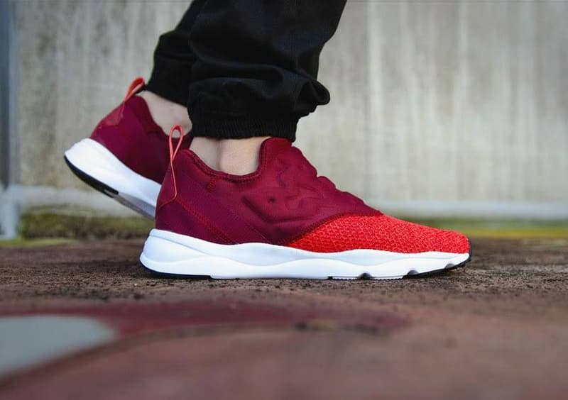 Reebok Furylite Slip-On Knit「Burgundy」配色