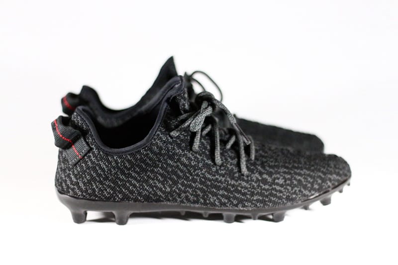 Adidas YEEZY Boost 350 變身足球鞋