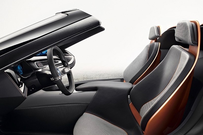 BMW 發佈搭載 AirTouch 體感操作科技「I Vision Future Interaction」概念車款