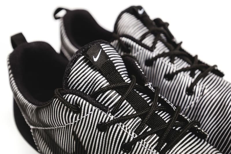 NIKE ROSHE RUN PREMIUM PLUS