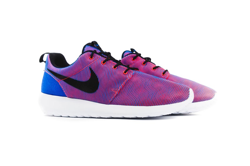 NIKE ROSHE RUN PREMIUM PLUS