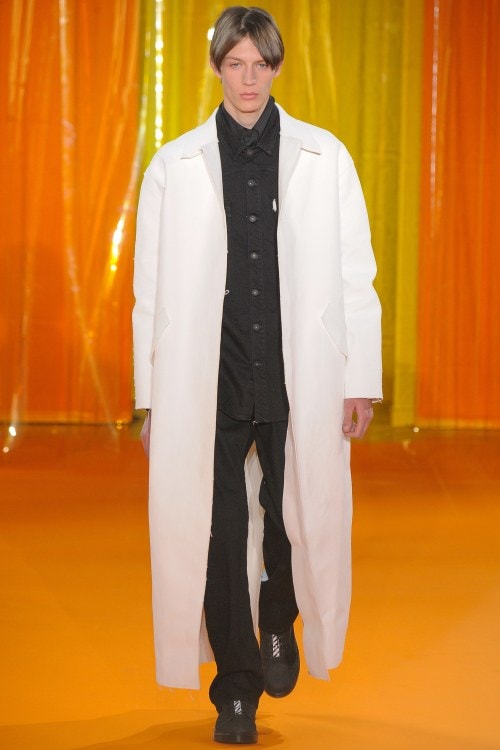 OFF-WHITE c/o VIRGIL ABLOH 2016 Fall/Winter Collection