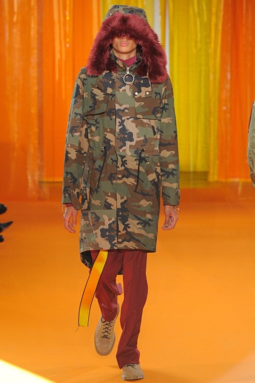 OFF-WHITE c/o VIRGIL ABLOH 2016 Fall/Winter Collection