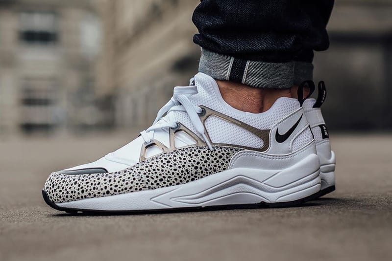 Nike WMNS Air Huarache Light 全新配色設計「Safari」