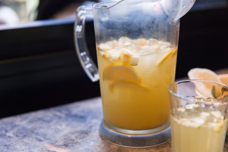 chom chom x gentlemens tonic barber