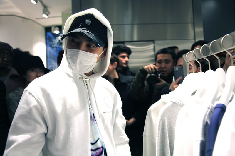 G-Dragon、Ian Conner & 陳冠希親臨 Off-WHITE x GGDB 聯名鞋款及《All GONE》簽售會