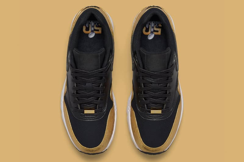 nike womens air max 1 super bowl 50