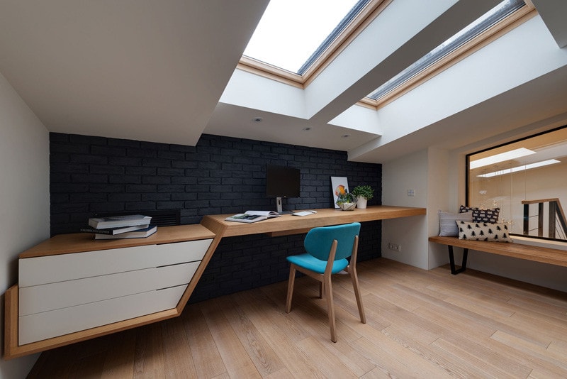 ki design studio was designed an apartment with slide