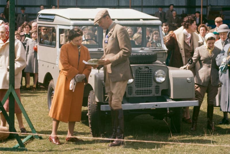 Land Rover Defender Production Ends